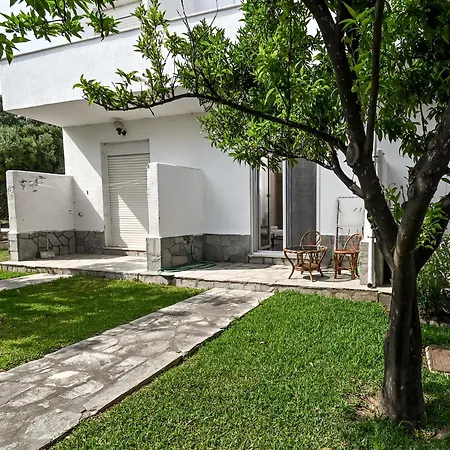 Сasa de vacaciones Three Sisters House