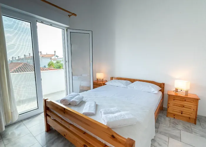 Three Sisters House By Rentalspro - Halkidiki
